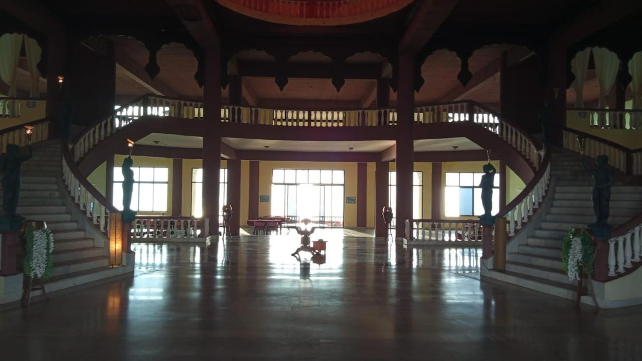 Shiv Sagar Palace,甘帕普拉 外观 照片